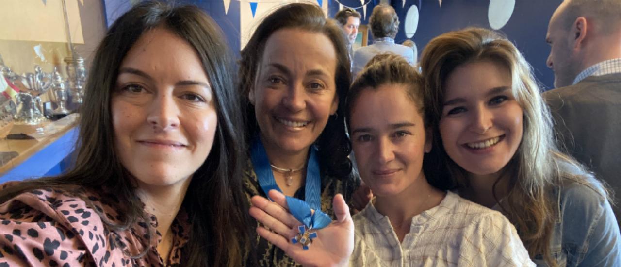 Medalla Merito Ciudadano 3