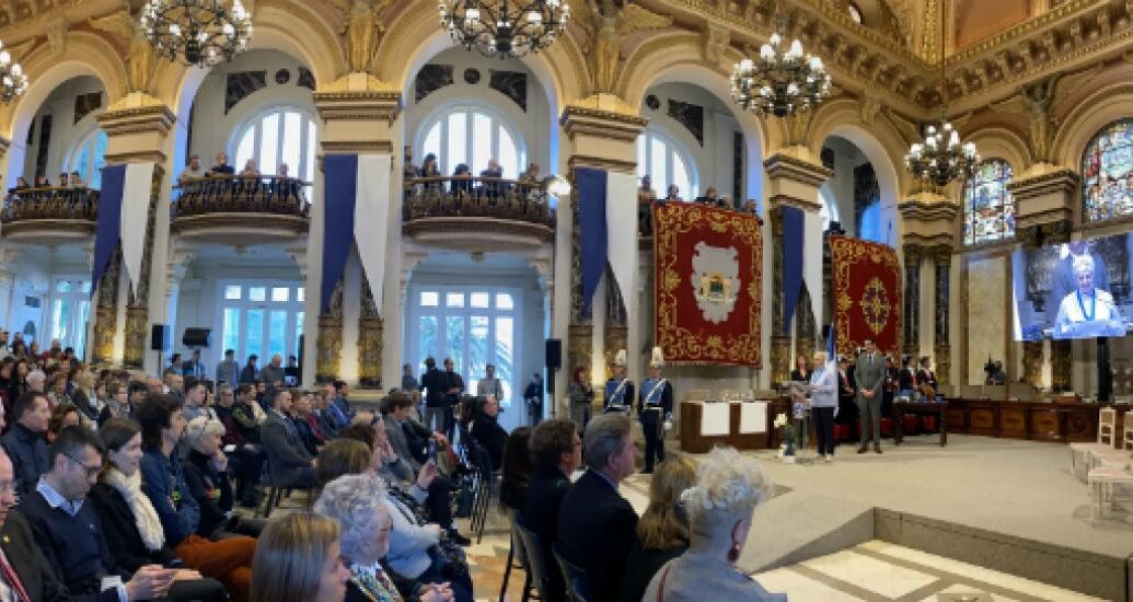 Medalla Merito Ciudadano 6